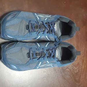 Mens altra lone peak 3.5 blue size 12US